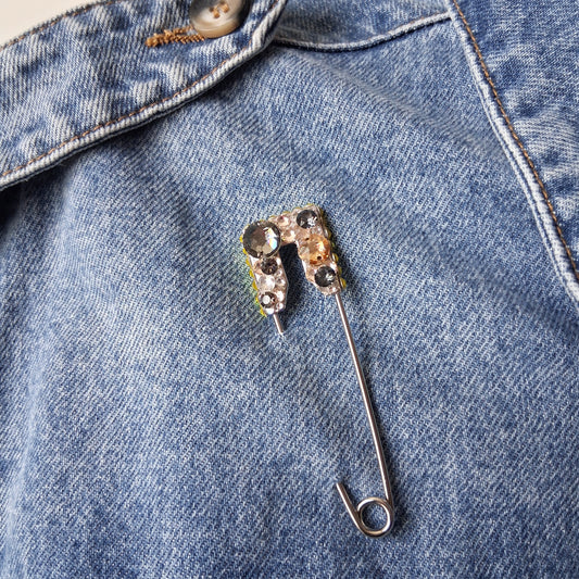 Kristi Styling Pin | Peachy Grey
